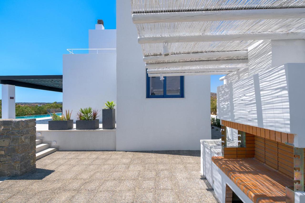 Astrea Villas Lakhania Bagian luar foto