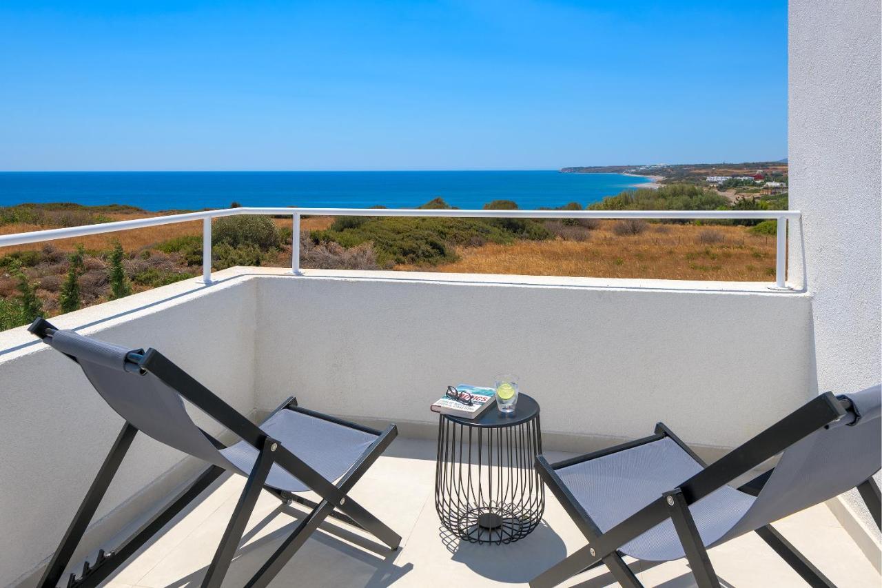 Astrea Villas Lakhania Bagian luar foto