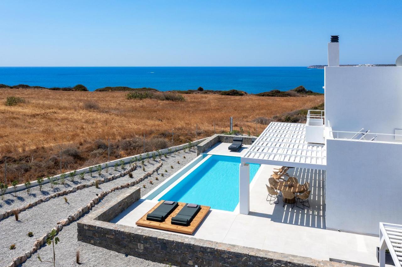 Astrea Villas Lakhania Bagian luar foto