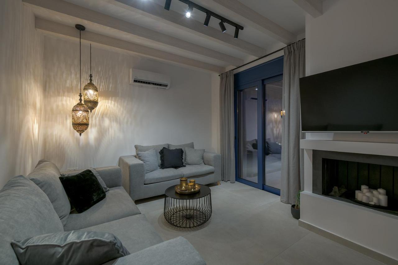 Astrea Villas Lakhania Bagian luar foto